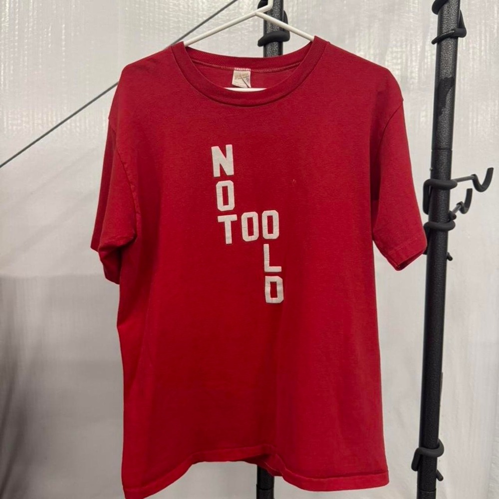 Vintage Sportswear Not Too Old Graphic Tee Red Single Stitch Mens XL 80s 90s